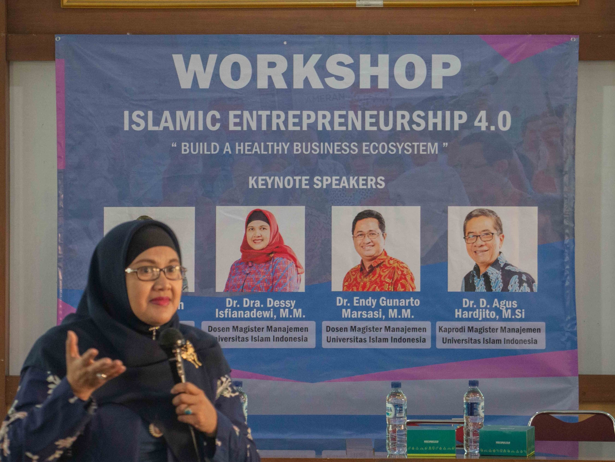 WORKSHOP ISLAMIC ENTREPRENEURSHIP 4 0 “BUILD A HEALTHY BUSINESS ECOSYSTEM 1