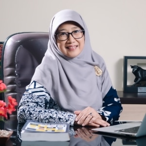 Rr. Siti Muslikhah, SE., M.Sc, CDMA
