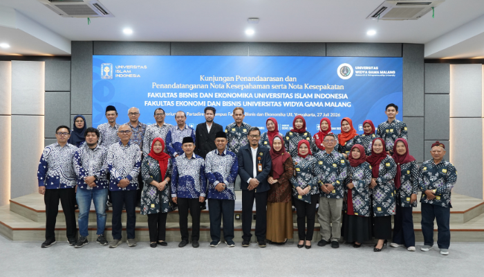 Foto Liputan 3 1 - Fakultas Bisnis dan Ekonomika UII Foto Liputan 3 1 - Fakultas Bisnis dan Ekonomika UII
