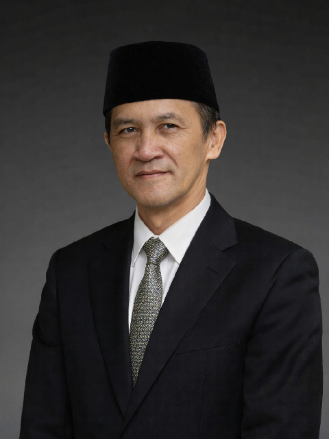 Priyonggo Suseno - Fakultas Bisnis dan Ekonomika UII